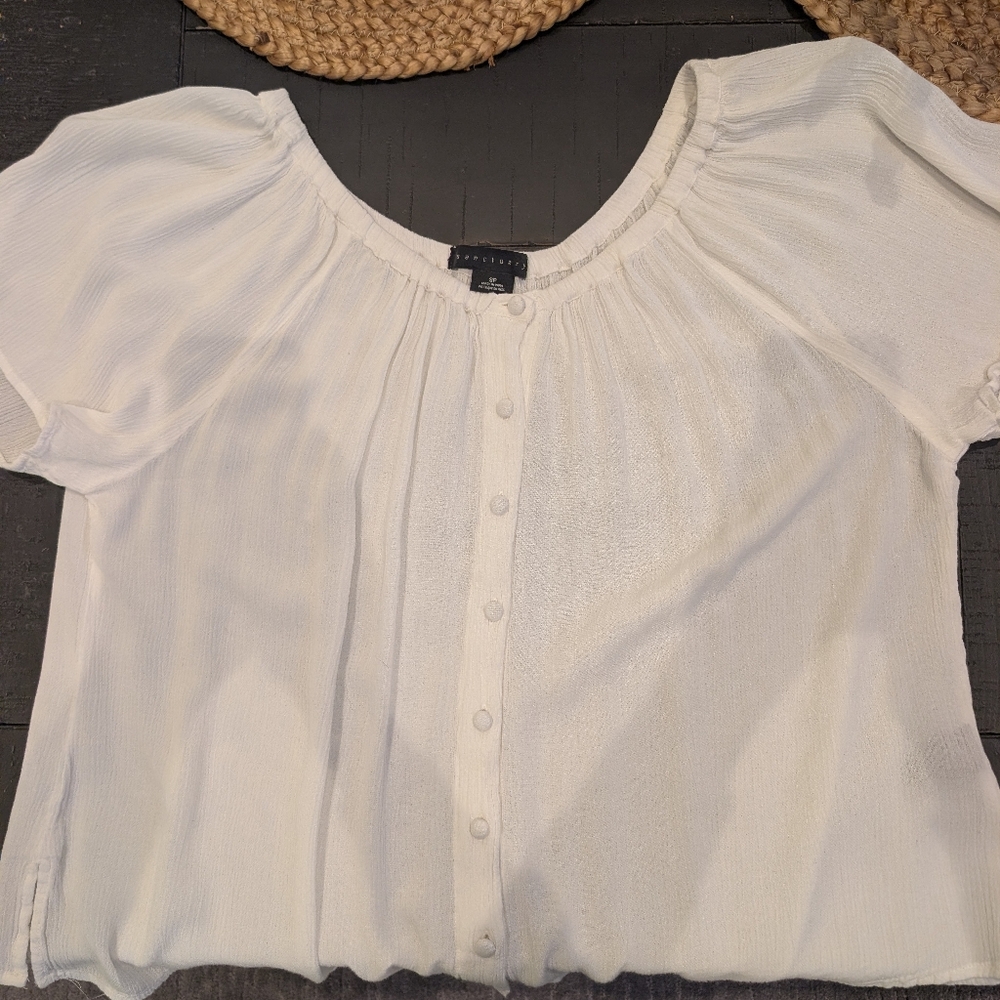 Off White Flowy Button-Up Women's Top